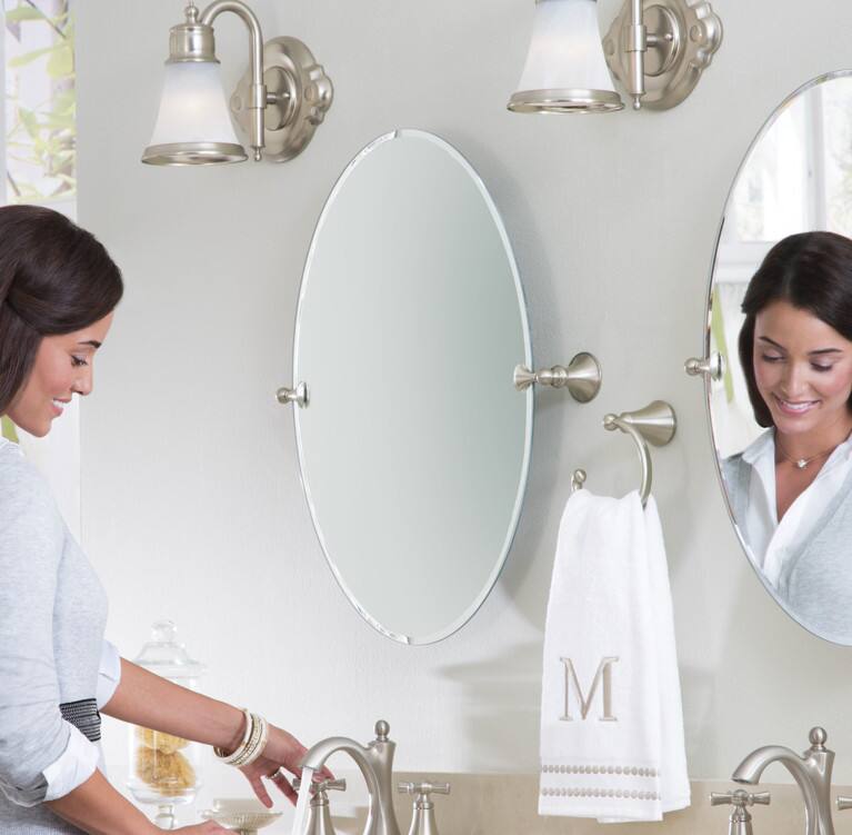 Image de miroirs traditionnels