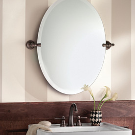 Installer parfaitement droit, chaque fois, les miroirs et accessoires de salle de bain