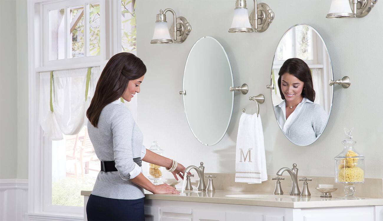 Image de miroirs traditionnels