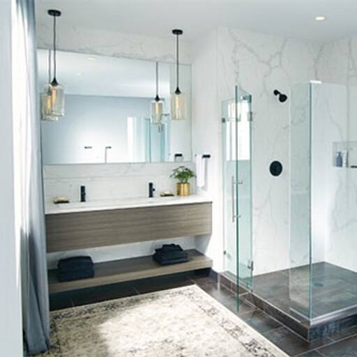 Donner à la petite salle de bain un aspect plus grand et haut de gamme
